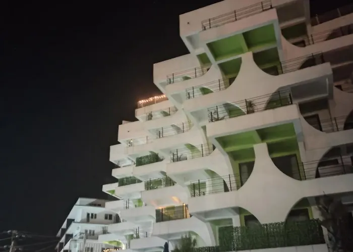 מלון Zigzag Năvodari